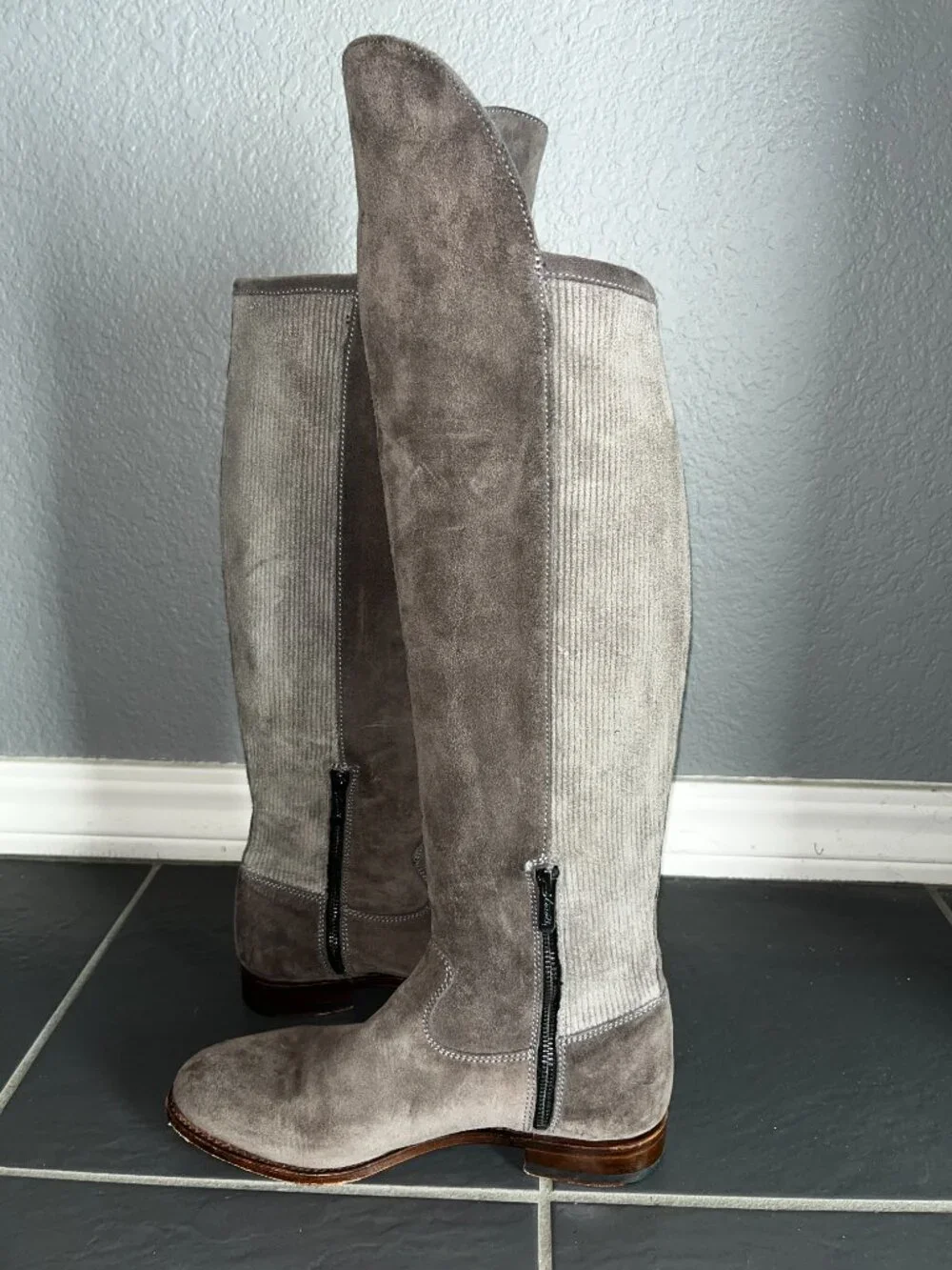 Ariat two 24